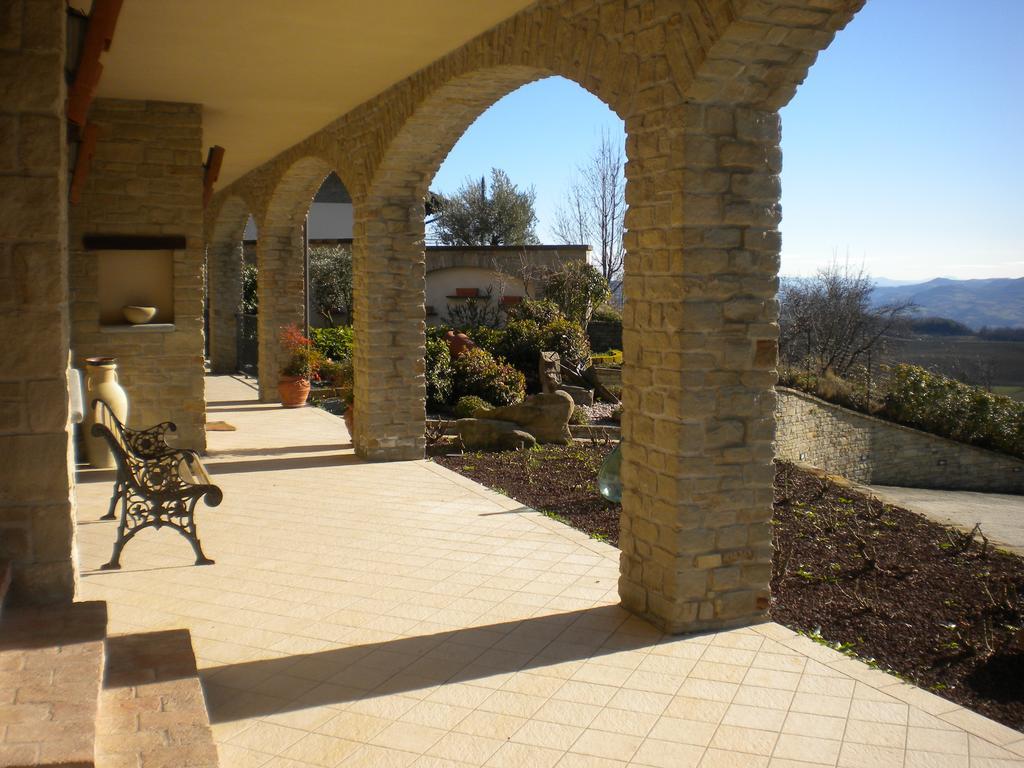 Azienda Agrituristica Alcastle Montabone Eksteriør bilde